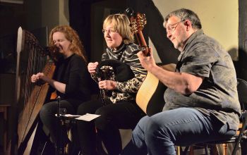 Duo Lautensang mit Sandra Gorczyza an der Harfe