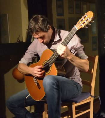 Simon Kempston